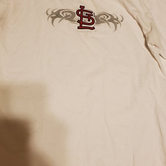 St. Louis Cardinals White Long Sleeve T-Shirt/Jersey with Cardinals on one sleev - Picture 4 of 6